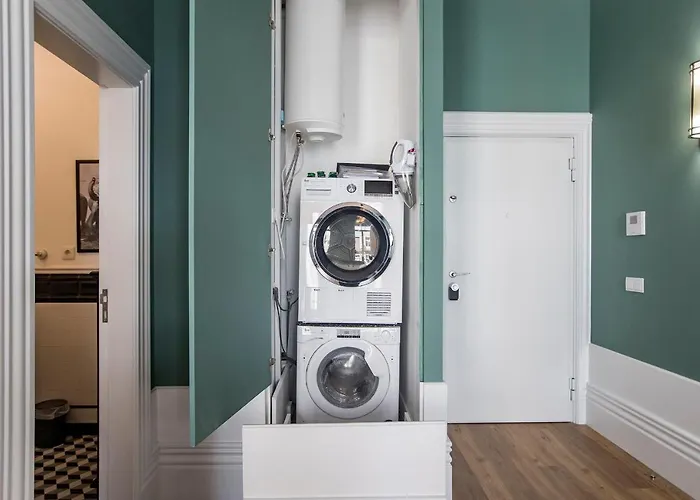 Artistic 2br Flat Downtown W/ Ac By Lovelystay Διαμέρισμα *